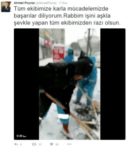 İşçiler Hem Türkü Söyledi Hem Kar Temizliği Yaptı