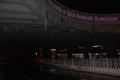 İstanbul'da Kar Yağışı Etkisini Kaybetti