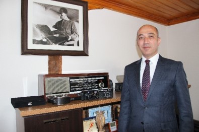 Edirne Basın Yayın Ve Enformasyon İl Müdürüdişlioğlu, '10 Ocak Çalışan Gazteciler Günü'nü Kutladı