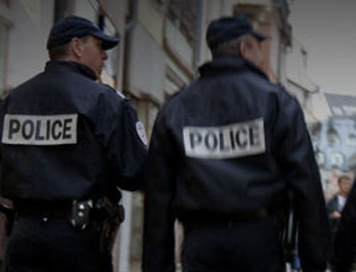 Fransa polisinden skandal çağrı