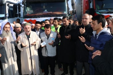 Harran'dan Halep'e İnsani Yardım Taşıyan 3 Tır Daha Yola Çıktı