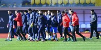 ERSUN YANAL - Trabzonspor Çalışmalarını Sürdürüyor