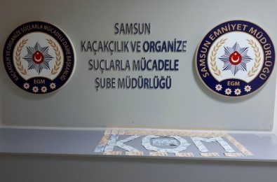 Ayakkabısının İçine Sakladığı Sahte Parayı Polis Buldu