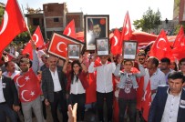 Diyarbakır'da 'Teröre Lanet' yürüyüşü düzenlendi Haberi