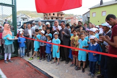 Seydişehir'de Gençlere Yeni Sentetik Çim Saha