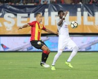 YAŞAR KEMAL - Süper Lig Açıklaması Göztepe Açıklaması 0 - Medipol Başakşehir Açıklaması 2 (İlk Yarı)