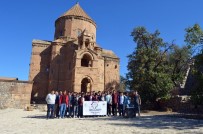 AKDAMAR ADASı - Ahlatlı Öğrenciler, Van'daki Tarihi Ve Kültürel Mekanları Gezdi