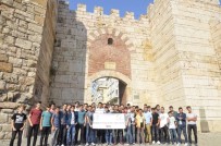 TOPHANE - Düzceli Gençler Bursa'yı Gezdi