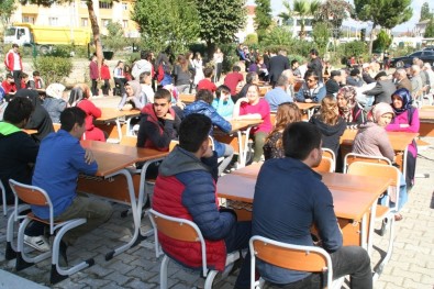 Çaydeğirmeni Çok Programlı Lisesinden Aşure Etkinliği