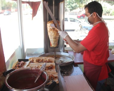 Dönerci Veresiye İsteyenlerden İnanılmaz Belgeler İstiyor