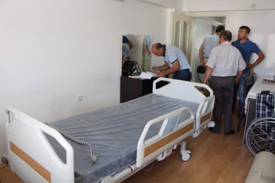 Felçli Şehit Annesine Büyükşehir'den Hasta Yatağı