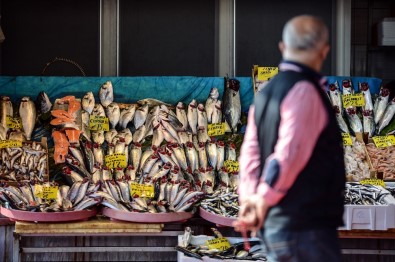 İstanbul'da Balık Fiyatları Cep Yakıyor