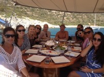 YALıKAVAK - İsveçli Konuklar Bodrum'a Hayran Kaldı