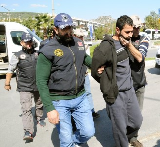 Muğla'da Yakalanan 4 PKK'lı Terörist Adliyede
