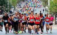 SONER SARıKABADAYı - Uluslararası Darıca Yarı Maratonu'na Rekor Katılım