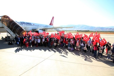 180 Öğrenci 'Biz Anadoluyuz Projesi' İle İlk Kez Uçağı Bindi