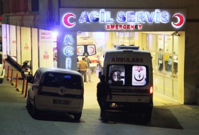 AK Parti'li Adaya Ve Oğluna Silahlı Saldırı