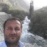 YÜKSEKOVA DEVLET HASTANESİ - Dağlıca'da Kamyonet Devrildi Açıklaması 1 Ölü