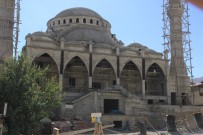 Hakkari'ye 3 Bin Kişilik Cami