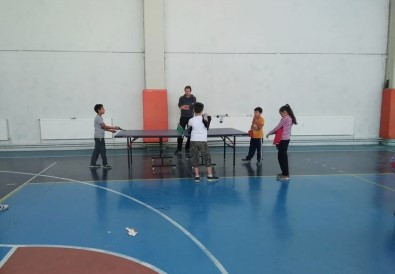 Hisarcık'ta Ortaokul Ve Liseler Arası Masa Tenisi Turnuvası