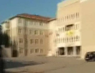 İstanbul Pendik'te öğrencilere silahlı saldırı