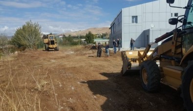 Pertek Su Sporları Merkezi'nde Çevre Düzenlemesi