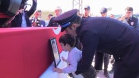 AYKUT PEKMEZ - Şehit Polis Memuru Muhammet Uz Aksaray'da Son Yolculuğuna Uğurlandı