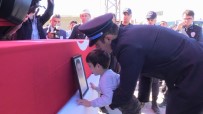 AYKUT PEKMEZ - Şehit Polis Memuru Son Yolculuğuna Uğurlandı