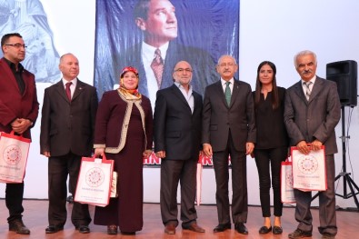 CHP Genel Başkanı Kemal Kılıçdaroğlu, Bakan Kurtulmuş'u Yaptığı Konuşması Nedeniyle Tebrik Etti