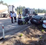 Denizli'de Otomobiller Çarpıştı Açıklaması 2'Si Ağır, 4 Yaralı