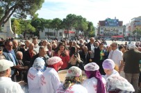 Dernekten Aşure İkramı