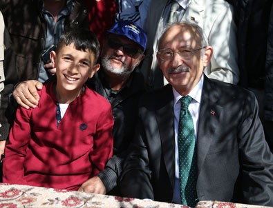Kılıçdaroğlu'nun halefi 11 yaşındaki Bayram Ali