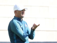 ÖZER HURMACı - Osmanlıspor Evine Döndü