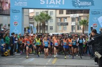 6. Uluslararası Darıca Yarı Maratonu'nda Zafer Etiyopyalı Atletin Oldu