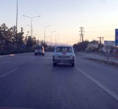 Dalgın Sürücü LPG Tabancasını Koparınca Sosyal Medyada Olay Oldu