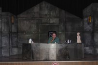 Elazığ'da Sahnede Engel Yok Tiyatro Festivali