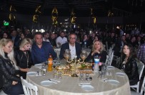 DEMET AKALIN - İnegöl'de Demet Akalın Rüzgarı