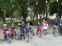 KANLıKAVAK - Yaşam Köyü İlkokulu Ekim Ayı Çocuk Bisiklet Sürüşü Gerçekleşti