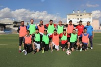 AMATÖR KÜME - Başkan Vekili Öztürk'ten Başkale Gençlikspora Destek