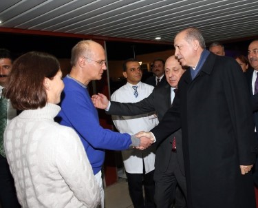 Cumhurbaşkanı Erdoğan, Baykal'ı Hastanede Ziyaret Etti