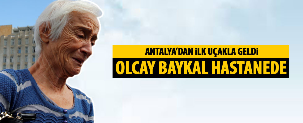 Deniz Baykal'ın eşi gözyaşlarıyla hastaneye geldi