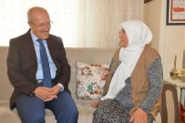 AYŞE KAYA - Kafaoğlu Şehit Ailelerine Ziyaret Etti