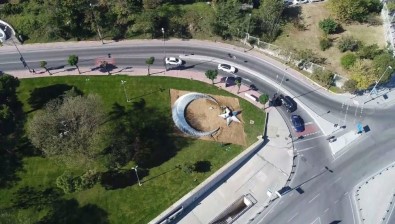 Beşiktaş'ta Şehitler Anıtı'nın Yapımı Devam Ediyor