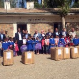 Şenkaya'da 68 Köy İlköğretim Okuluna Kırtasiye Yardımı Haberi