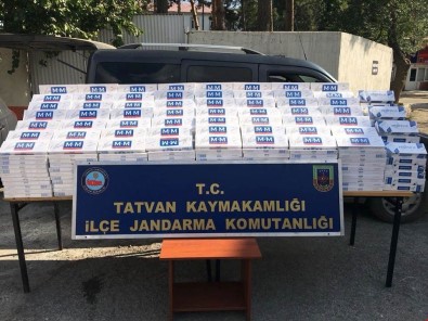 Tatvan'da 10 Bin Paket Kaçak Sigara Ele Geçirildi