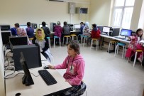 Yozgat'ta Köy Okullarına Teknoloji Sınıfı Kurulmaya Devam Ediyor Haberi