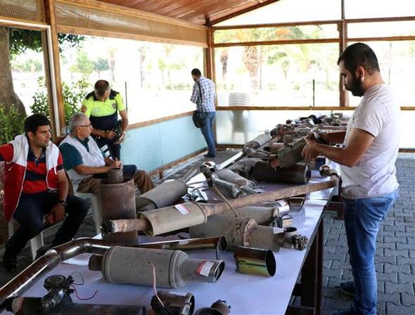 O araç sahipleri yandı... Ele geçirilenler polisleri bile şaşkına çevirdi