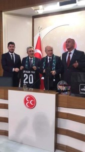 Denizlispor'dan MHP Genel Başkanı Bahçeli'ye Ziyaret