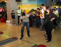 SÜLEYMAN BOZDAĞ - Görme Engelliler Bowling Oynadı