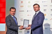 TÜRKİYE ENERJİ ZİRVESİ - IC İÇTAŞ Enerji'ye 'Altın Voltaj' Ödülü